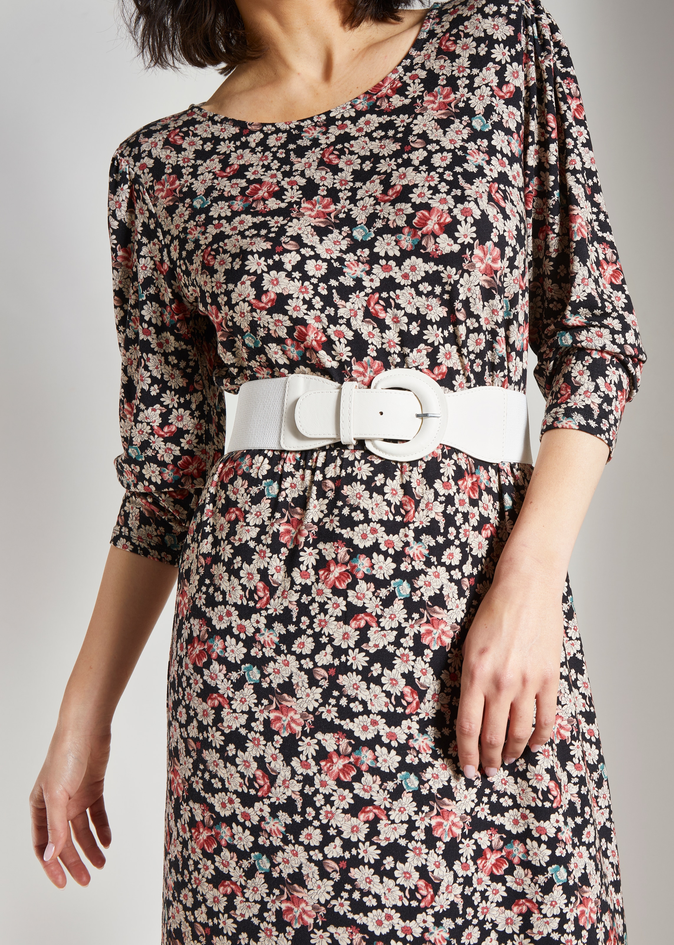 LASCANA Taillengürtel »Stretchgürtel«, Shaping-Effekt, große Schließe, für Kleid & Overall, Bauchgürtel