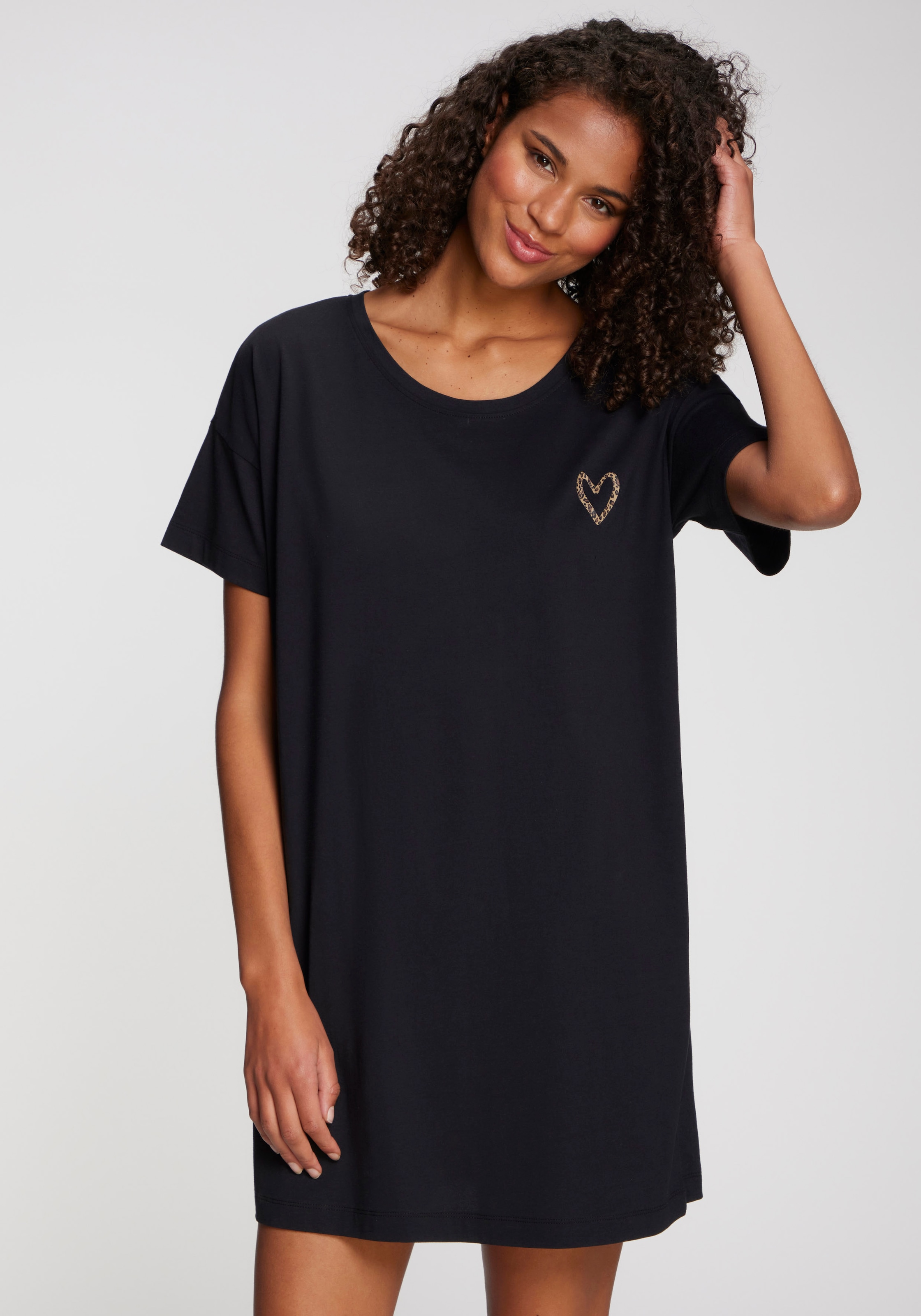 s.Oliver Nachthemd 1 tlg. tlg. mit kleinem Herzprint auf der Brust