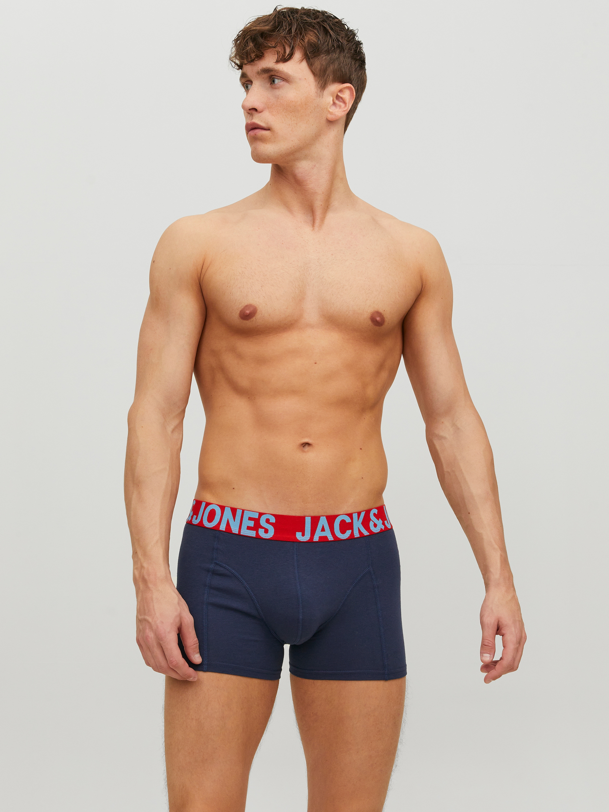 Jack & Jones Boxer »JACCRAZY im Dreierpack mit kontrastfarbenem Bund und Stretchkomfort«, 3 Stk. unifarben mit Farbeinsatz, modisch, eng anliegend, Baumwollmischung