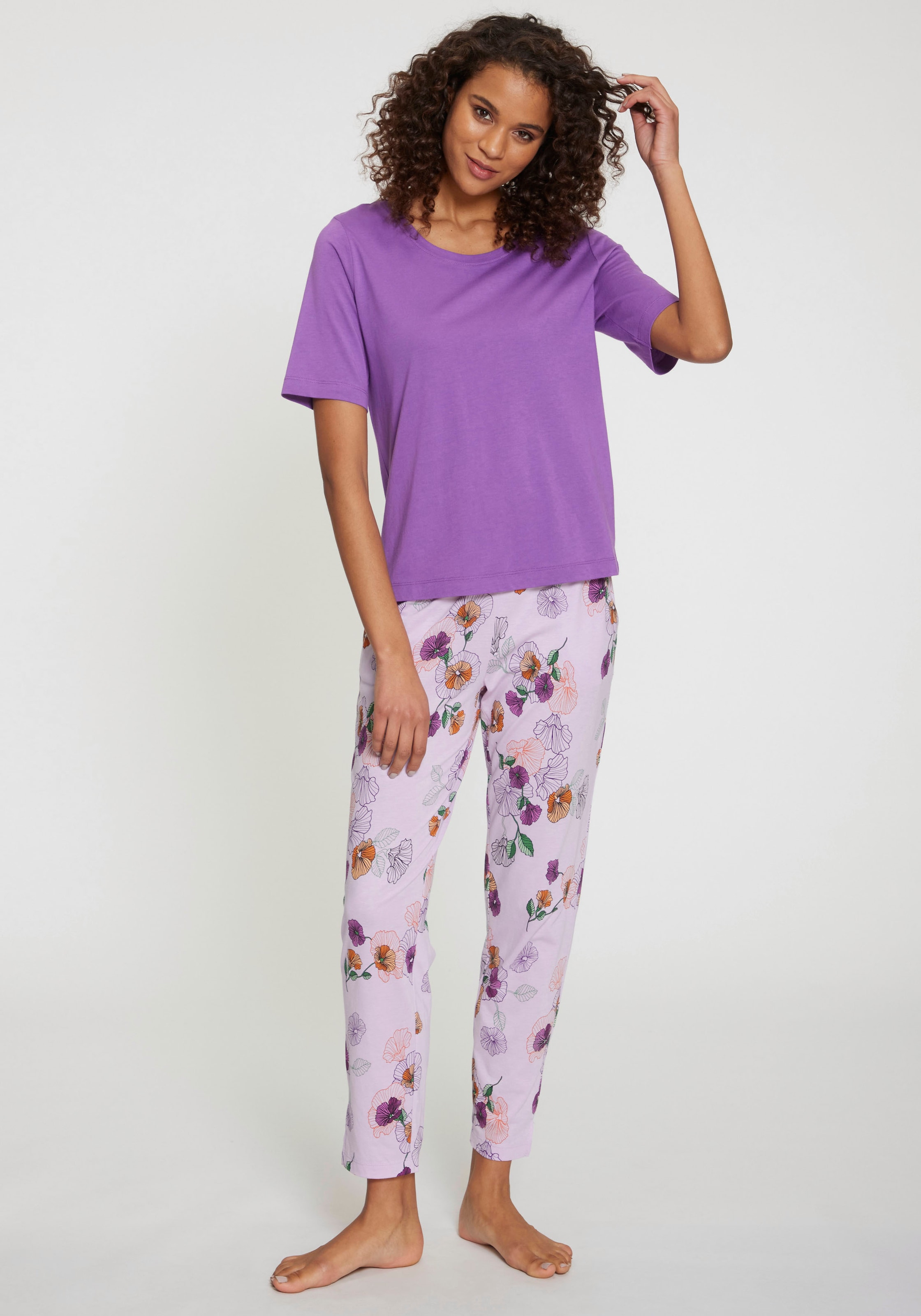 Vivance Dreams Pyjama, (2 tlg.), mit Blumen-Druck