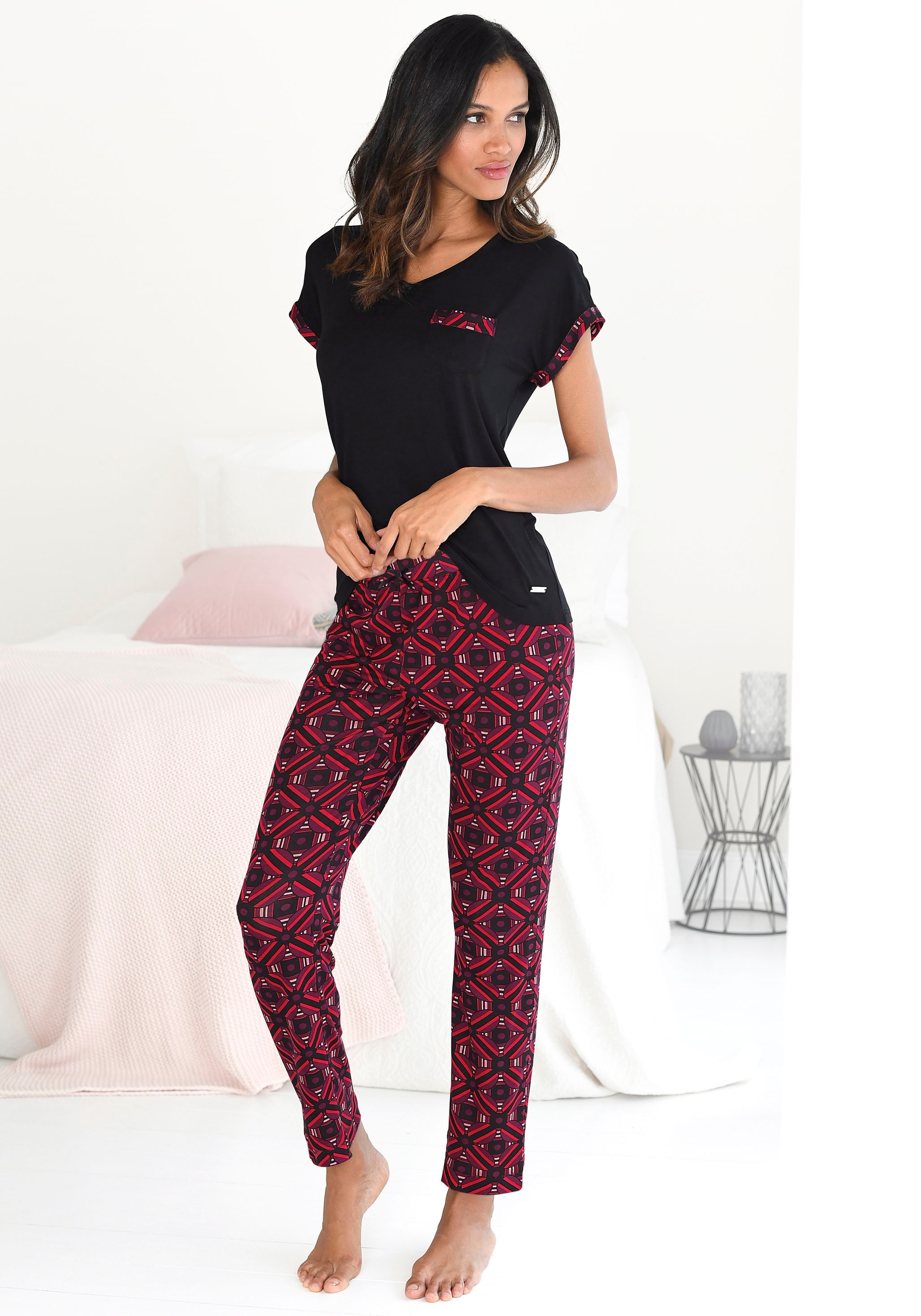 LASCANA Pyjama, (2 tlg., 1 Lingerie kaufen | mit Grafikprint » Unterwäsche Stück), & Bademode, online LASCANA