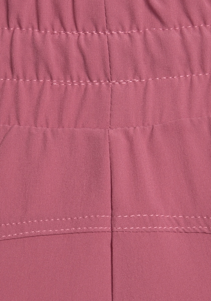 LASCANA ACTIVE Shorts, mit Reißverschlusstaschen