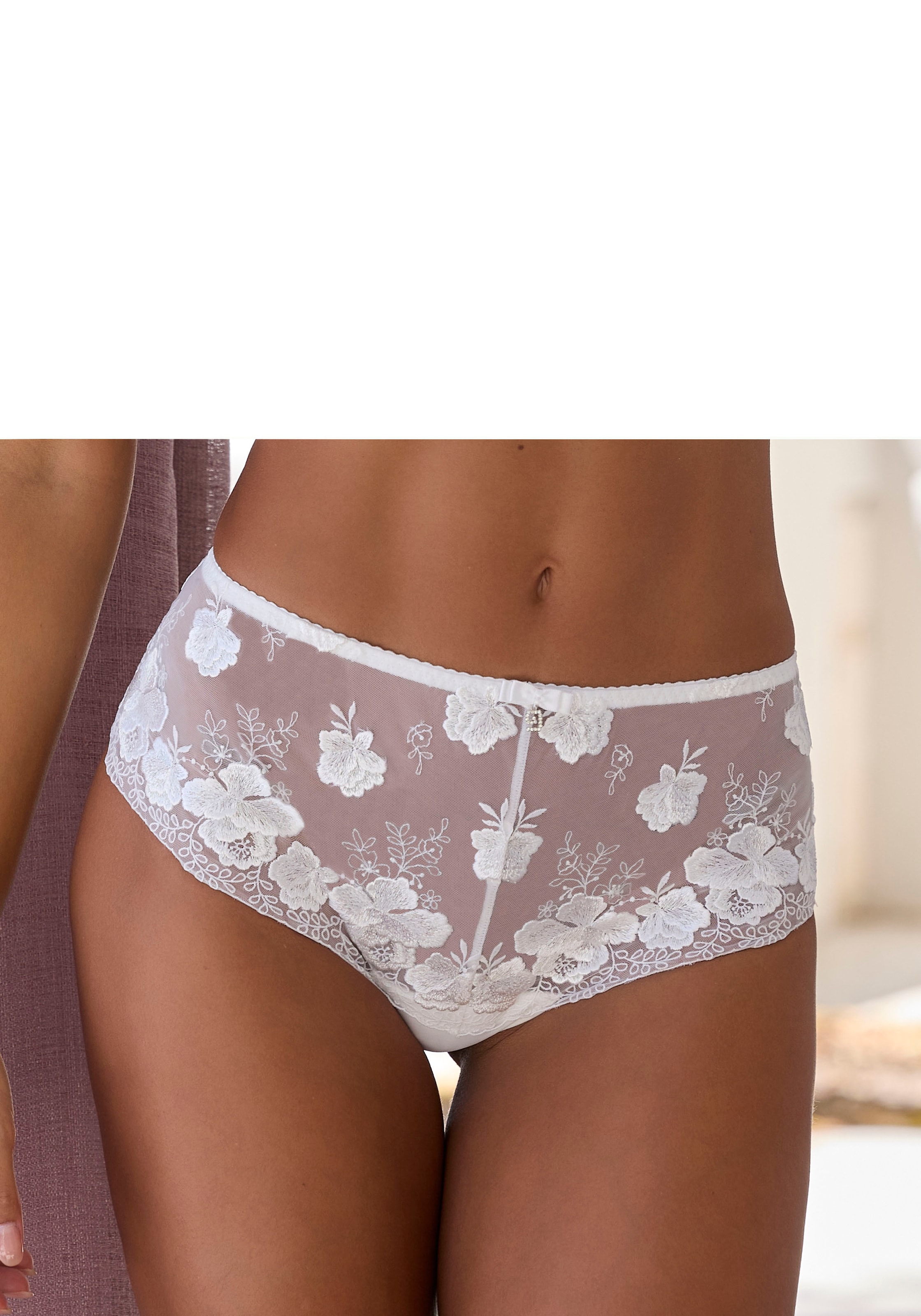 Nuance Panty, mit » & in Unterwäsche kaufen Optik online LASCANA | floraler Lingerie Stickereispitze Bademode, edler