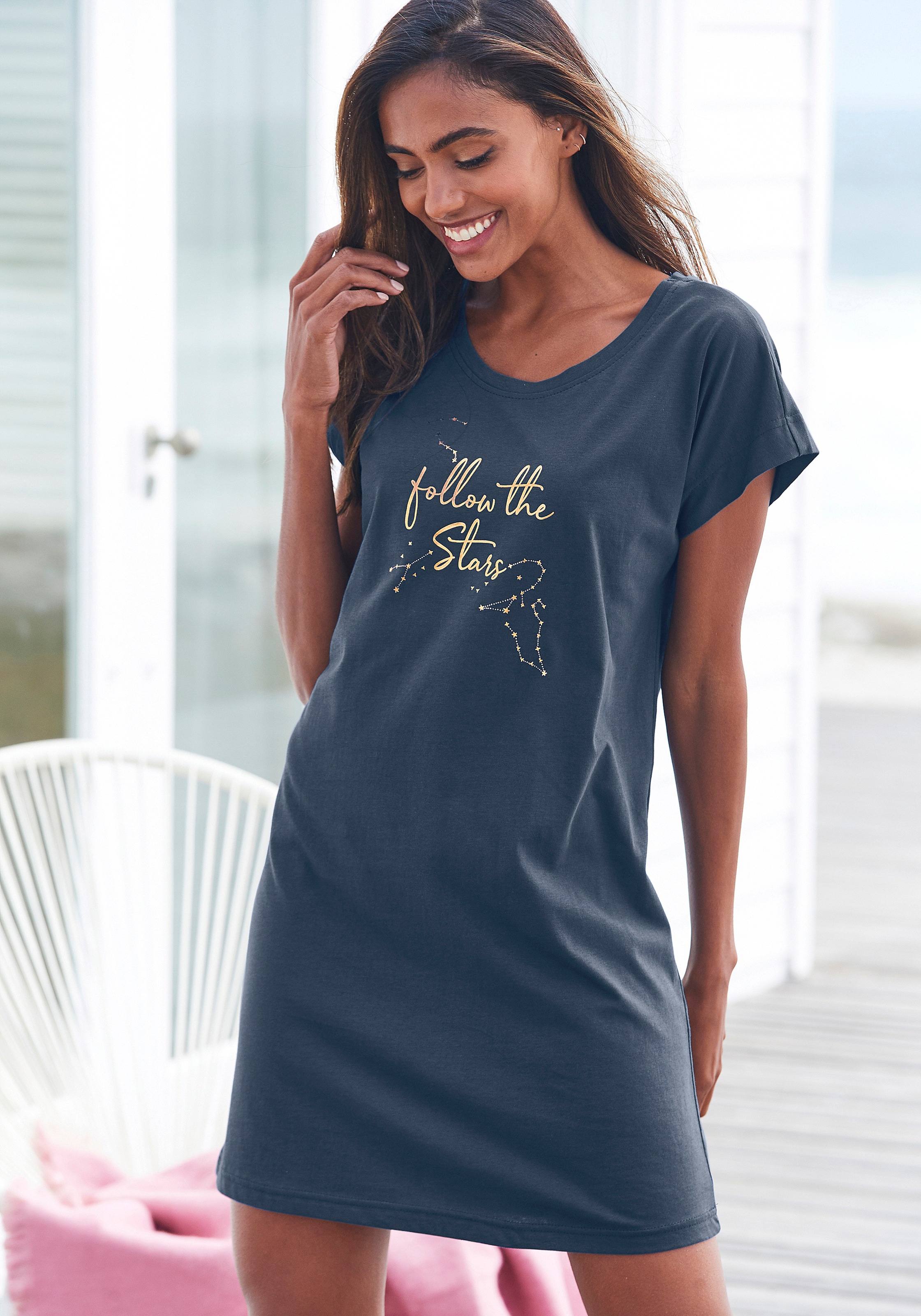 Vivance Dreams Sleepshirt, mit Galaxy-Muster