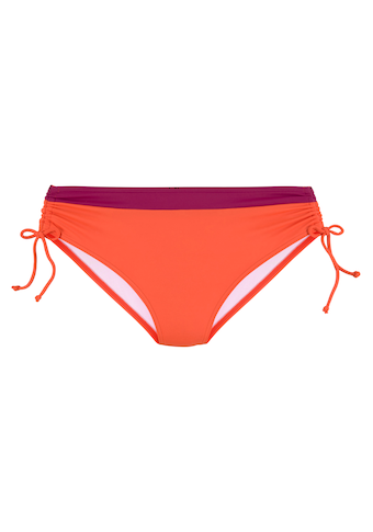 s.Oliver Bikini-Hose »Yella«, mit kontrastfarbenen Details und seitlich regulierbar