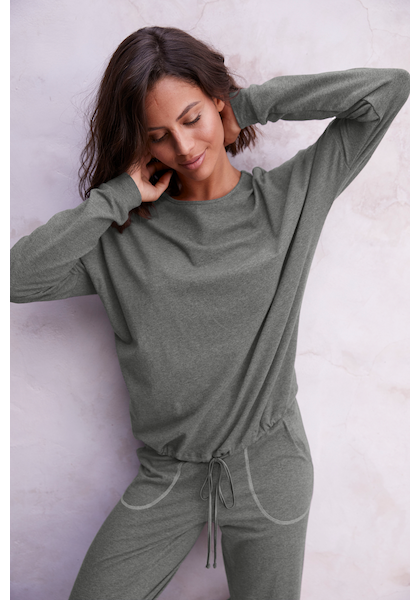 Vivance Dreams Pyjama, (2 tlg., 1 Stück), mit aufgesetzten Seitenstreifen »  LASCANA | Bademode, Unterwäsche & Lingerie online kaufen