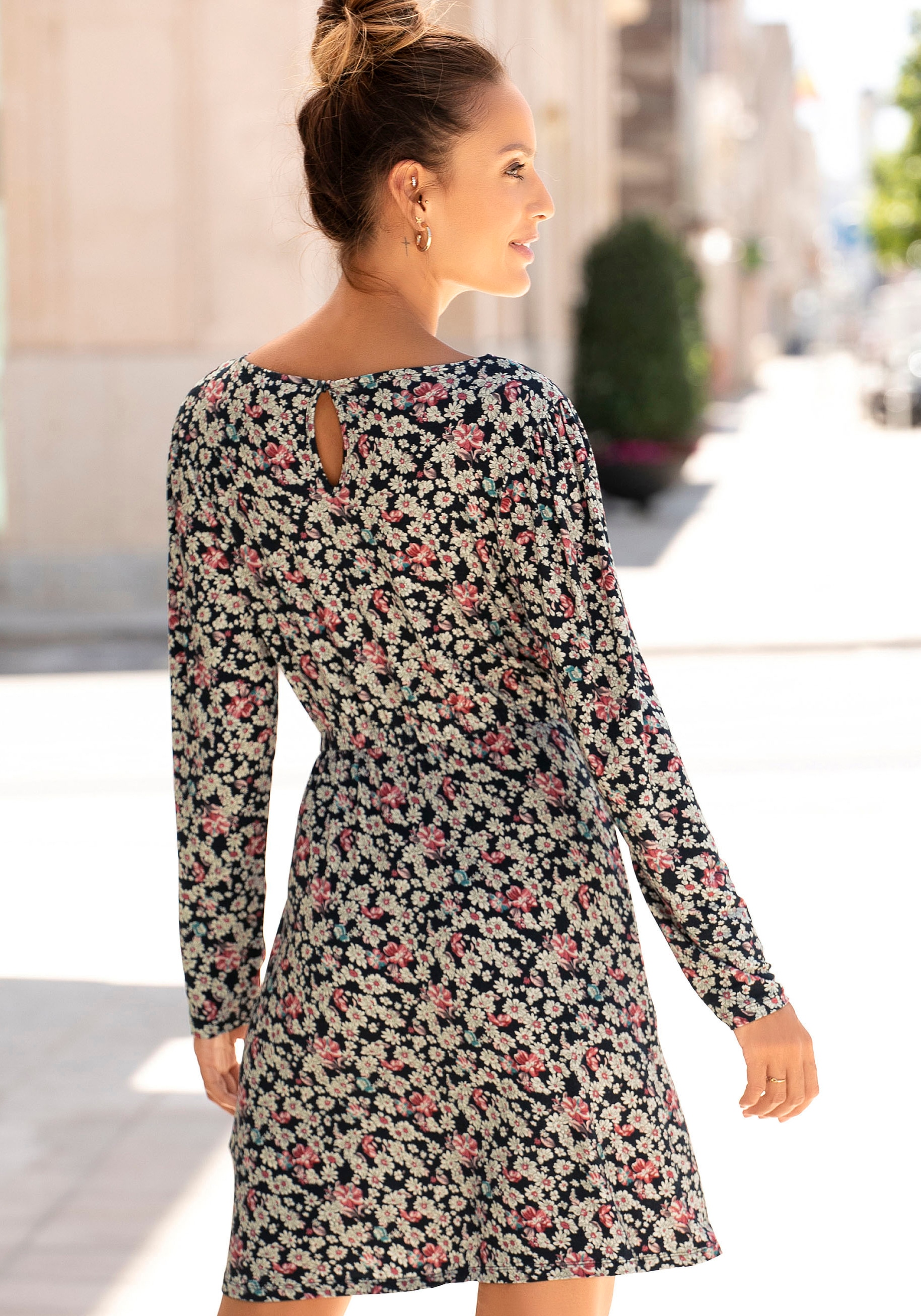 Zeitlich begrenzter Shop LASCANA Jerseykleid, mit Blümchendruck & Lingerie kaufen LASCANA | online » Bademode, Unterwäsche