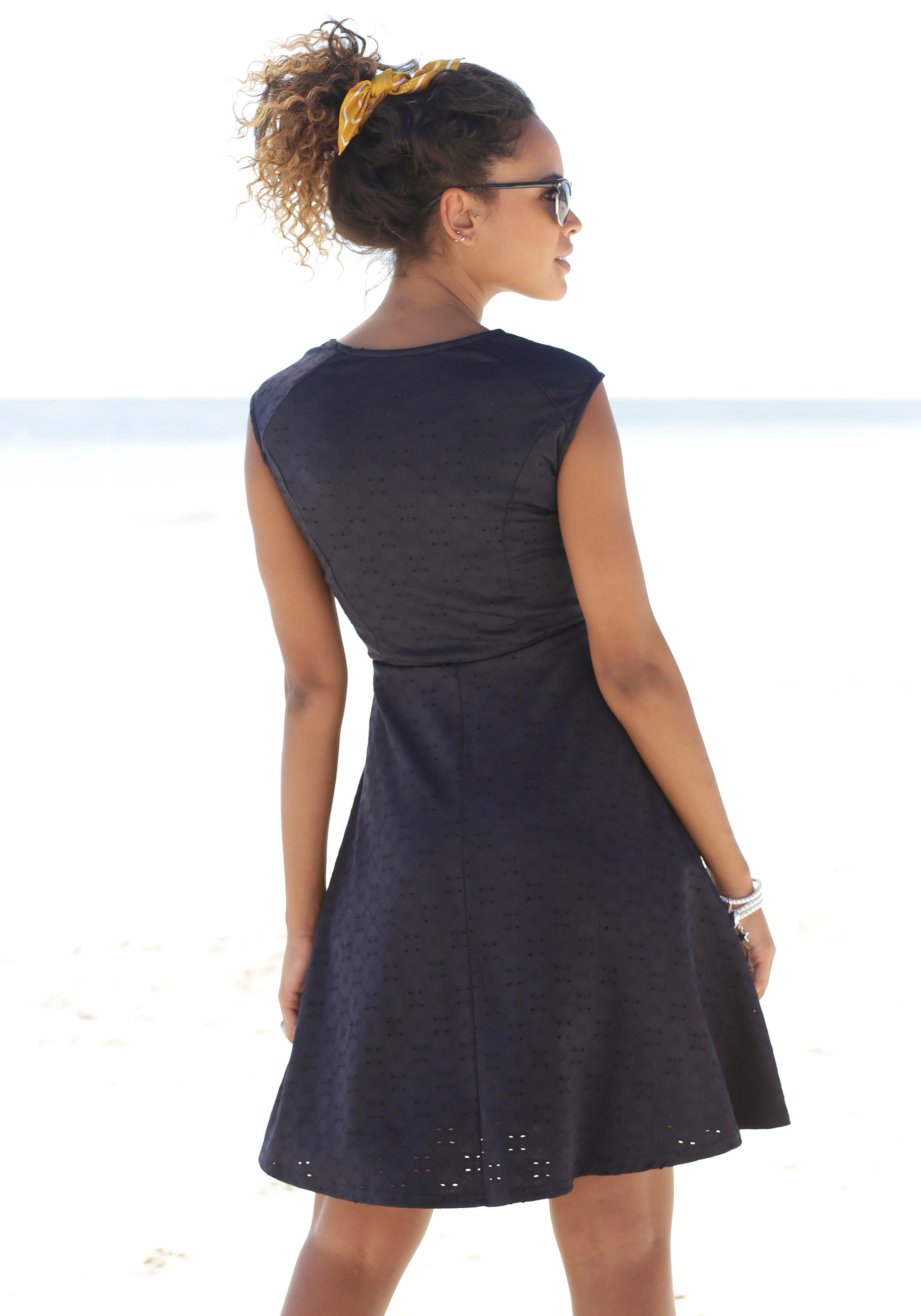 Beachtime Sommerkleid, mit Lochstickerei, Lingerie Strandbekleidung & LASCANA Unterwäsche | » Bademode, kaufen online Strandmode