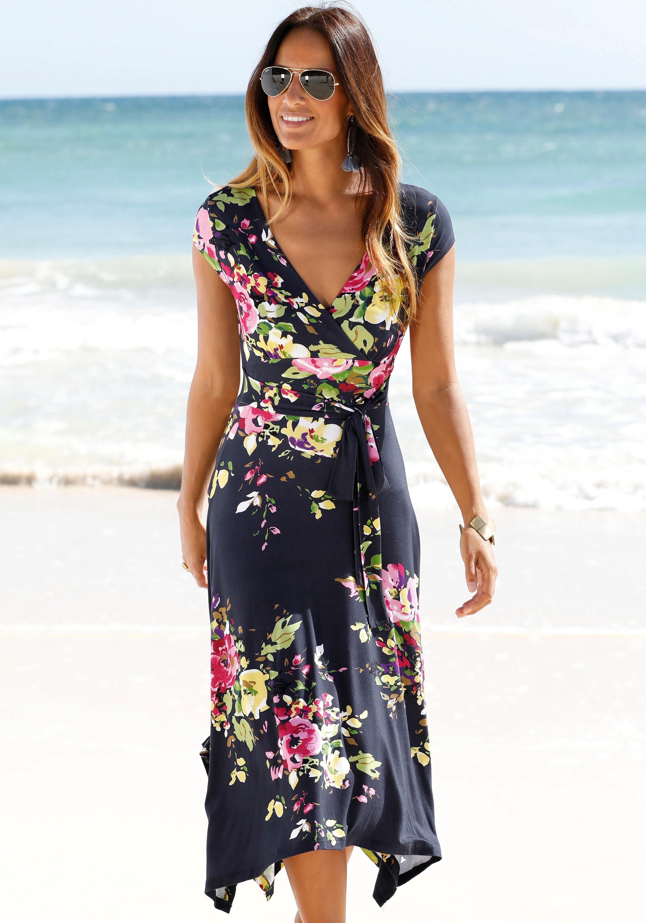 Beachtime Sommerkleid, mit Zipfelsaum » Bademode, | & kaufen Unterwäsche Lingerie online LASCANA