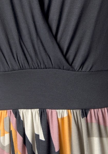 LASCANA Sommerkleid, mit Rückenausschnitt in Wickeloptik, elegantes Strandkleid