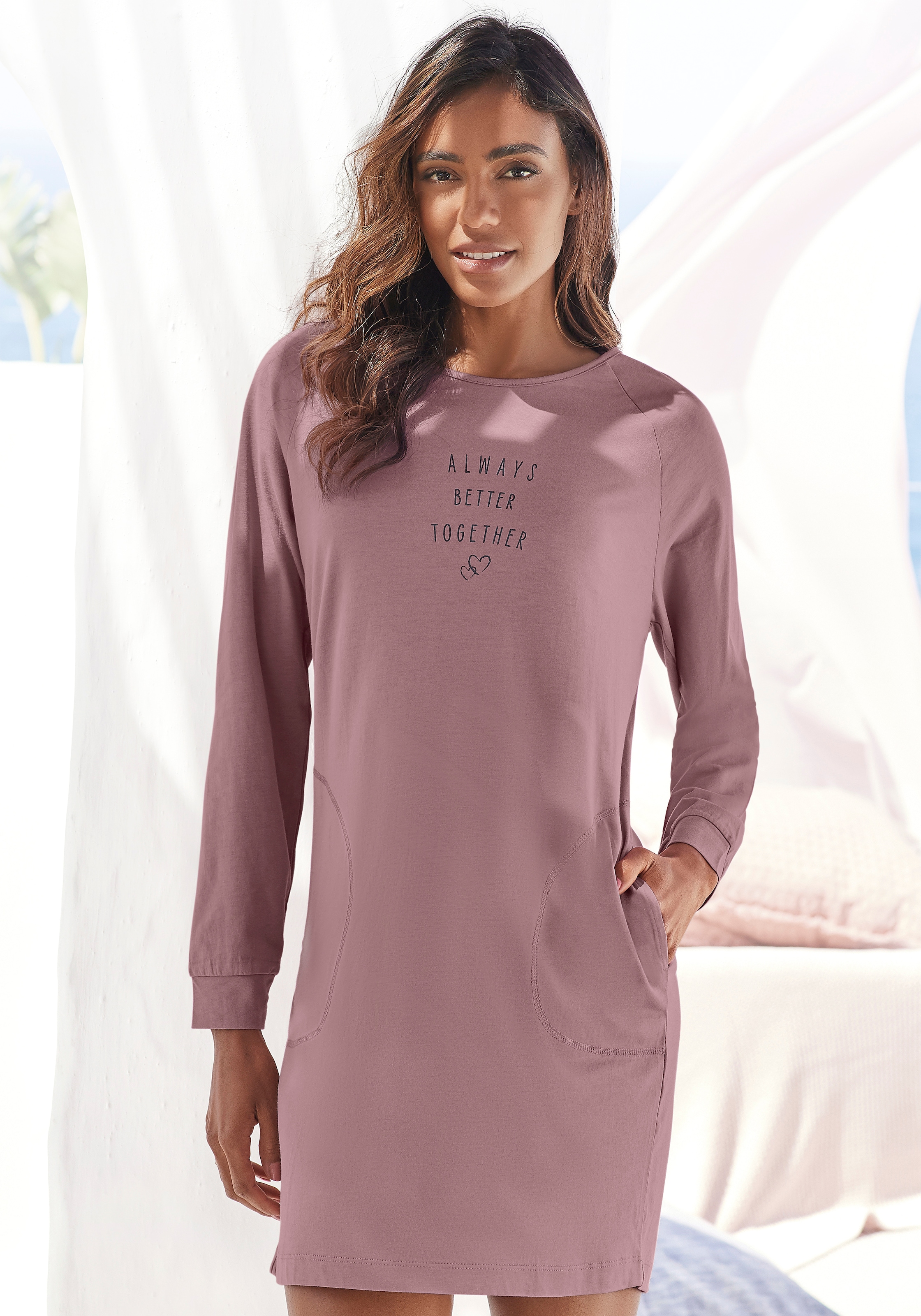 Vivance Dreams Nachthemd, mit Statement Frontprint