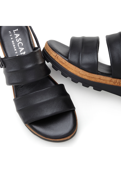 LASCANA Sandalette, Sandale, Sommerschuh aus hochwertigem Leder mit leichtem Keilabsatz